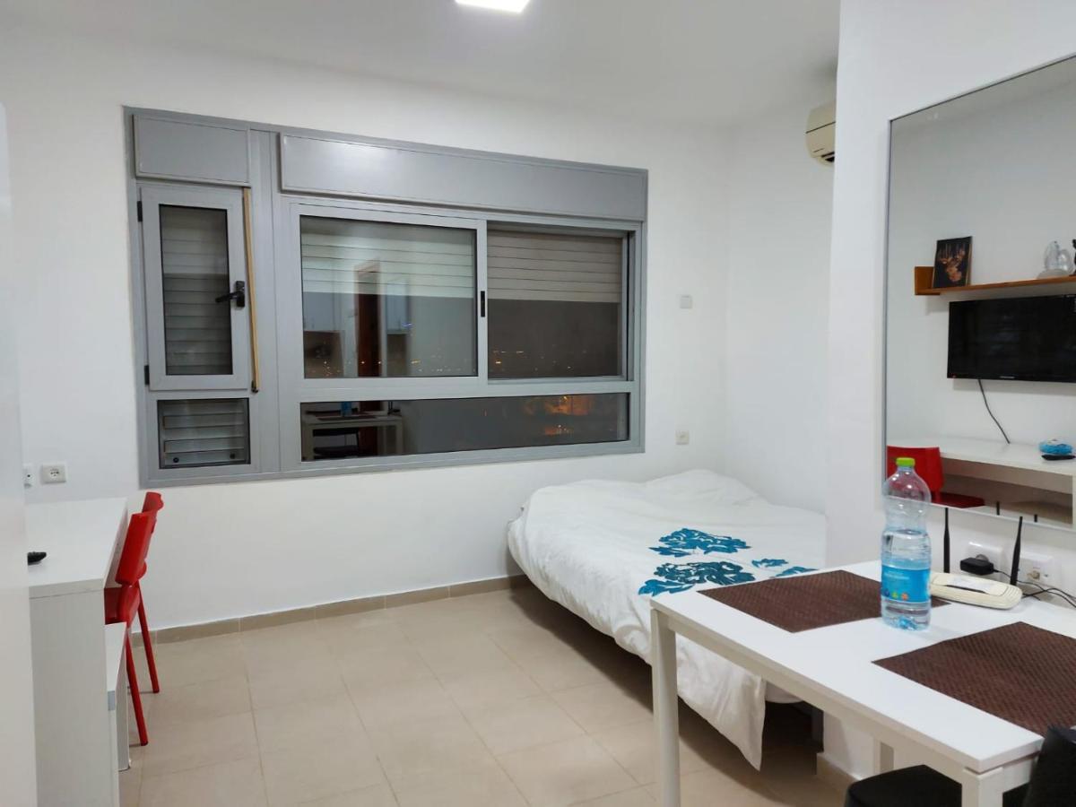 New Studio In Soroka Hospital Area Apartamento Beersheba Exterior foto