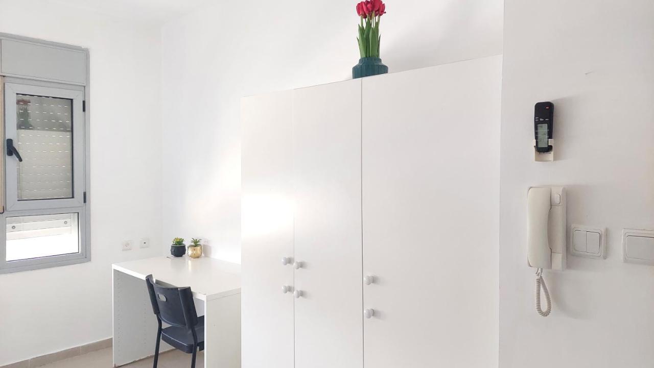 New Studio In Soroka Hospital Area Apartamento Beersheba Exterior foto